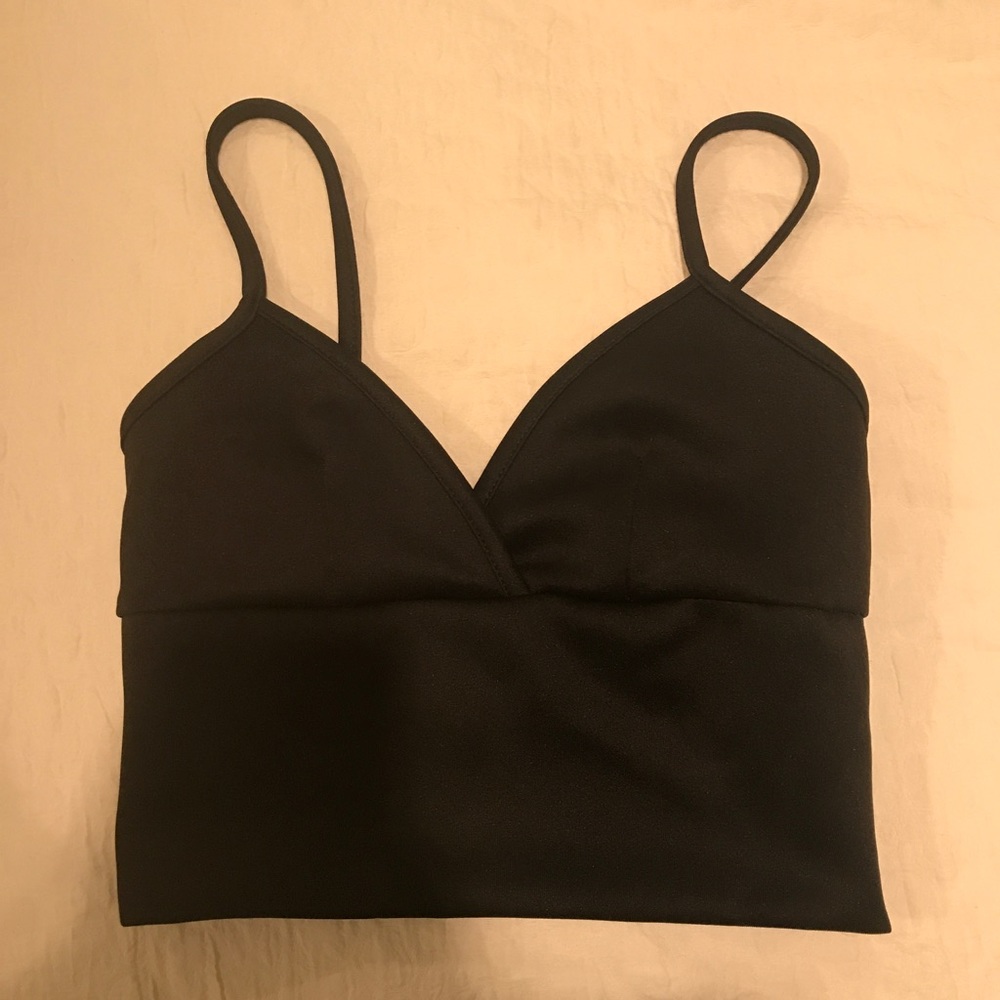 NWT Boohoo black Bralet top